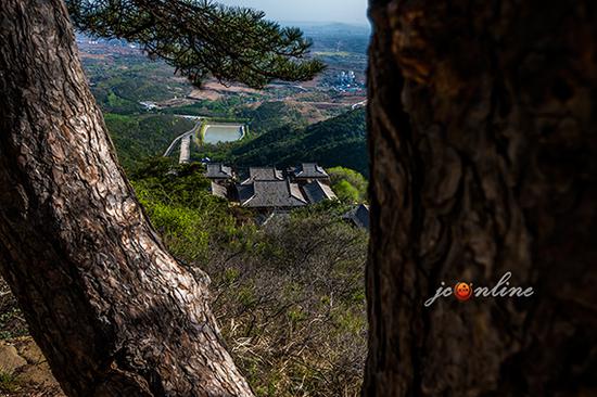 登高望远,清化寺、神农庙、祭祀广场等历历在目。