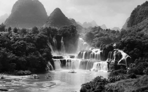 雅鲁藏布江大峡谷