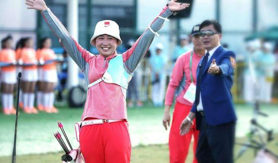 第十三届全运会山西代表团选手方玉婷夺得射箭女子个人组冠军
