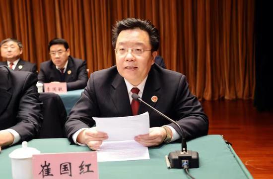 省检察院党组副书记、副检察长崔国红