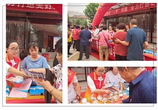 “进社区”宣传禁毒知识