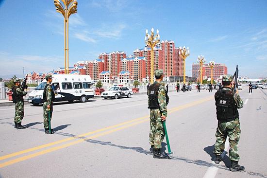 山西朔州铲车撞人事件始末:致1死20余伤 司机被击毙