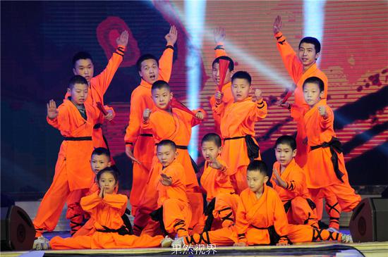 2017山西首届 有意思 网络春晚成功举办