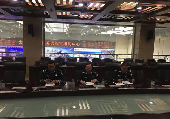 太原市公安局交警支队召开违法停车执法管理新闻通气会