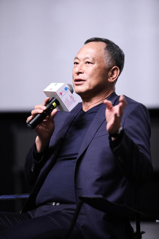 著名导演杜琪峰。