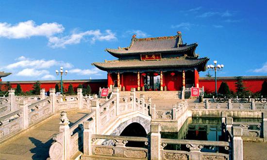 票价:40元(旺季)35元(淡季)