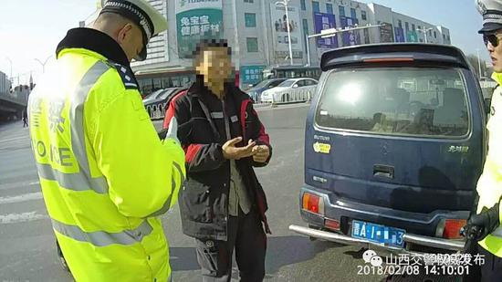 民警执法记录仪视频截图
