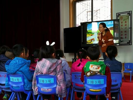 精心准备显身手,教学观摩促成长 --记小店区新