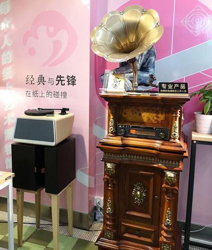 ▲由南区原艺术设计店改造而成的 “ 精品馆 ”