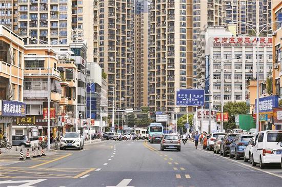 横岗街道干净整洁有序的道路。
