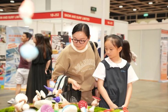 往期深港澳青创大赛优秀作品香港展出现场