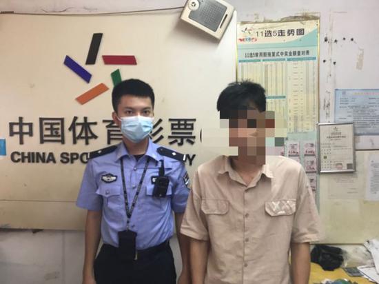 抓捕现场。