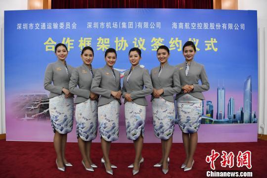 海航空姐 叶振峰 摄
