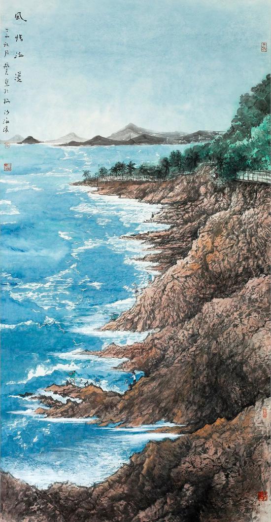 ▲瞿拥君《风情海滨》136cmx68cm 宣纸彩墨 2018 -2019年