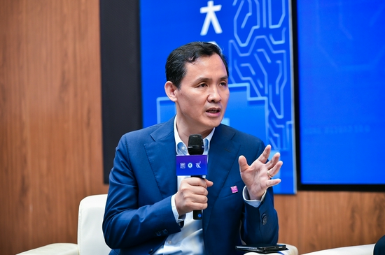 中科院深圳先进院脑所所长、深港脑科学创新研究院院长 王立平