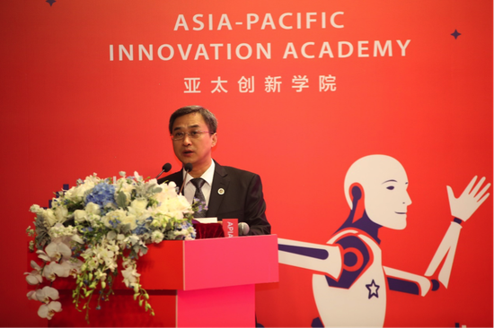 深圳大学副校长王晖致辞