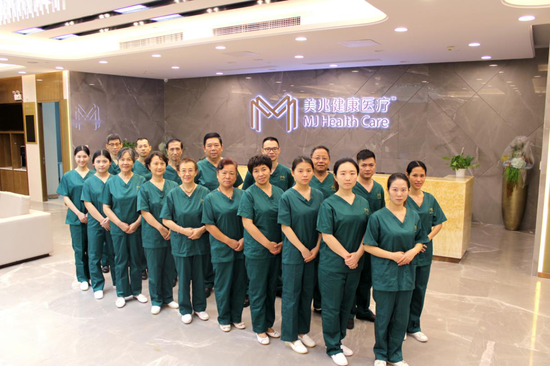 深圳美兆医生团队80%以上为副高级专业技术职称
