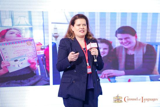 深圳校区校长Angela Butler