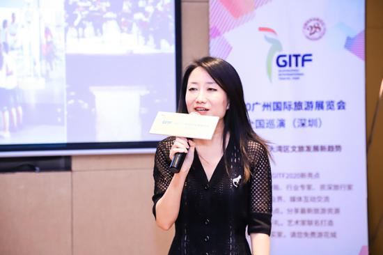 波兰旅游局北京办事处市场总监邢玳琪推介波兰丰富的旅游资源