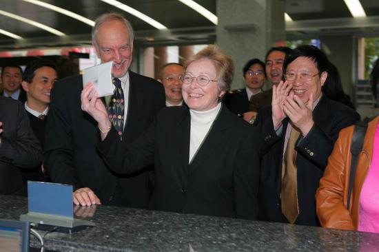 2007年，国际货币基金组织考察深圳市税务部门信息化建设及纳税服务情况。