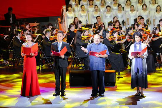 大型交响合唱舞蹈音乐会《春天畅想曲》在盐田奏响