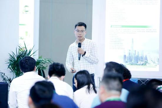 理大玻璃技术（深圳）有限责任公司联合创始人马涛
