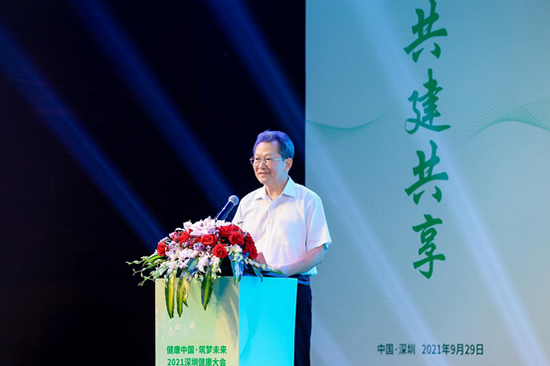 深圳市关心下一代工作委员会主任 陈彪