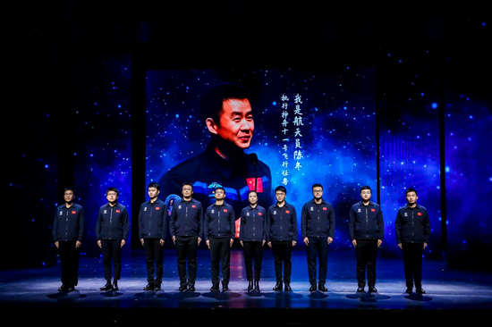 光明区本土文化艺人创作情景音舞诗画《答卷》，献礼建党100周年/资料图