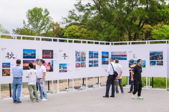 环西丽湖绿道(碧道)的横塘垂砚 展览现场