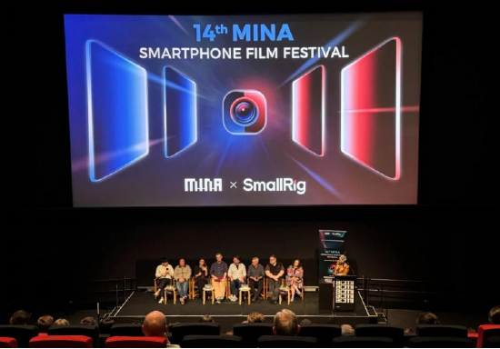 移动叙事创作者、手机电影制作人、导演、行业专家围绕手机影像展开探讨