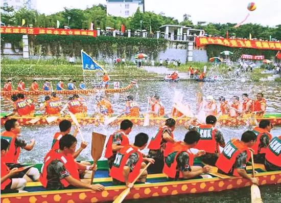 (拍摄地点:观澜河)