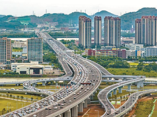 深中通道通车