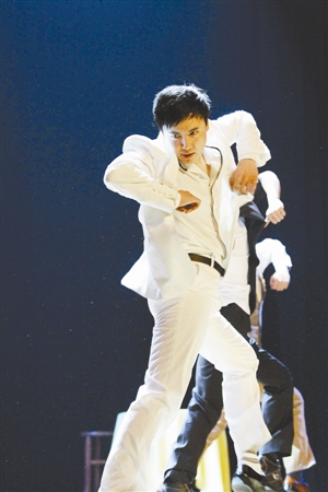 经典喜剧《乌龙山伯爵》