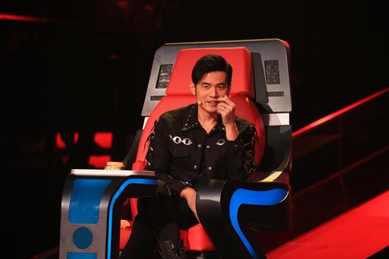 中国新歌声全新登场 人气学员明天空降深圳