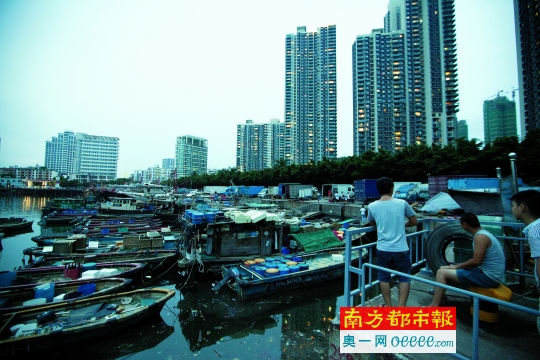 深圳史上首个台风红色预警:停工停业停市停课