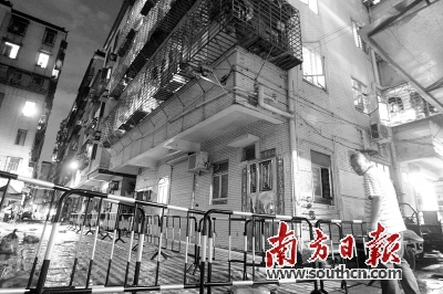 罗湖“二线插花地”棚户区将启动改造,图为木棉岭社区一栋楼房因大雨成为危房。 南方日报记者 鲁力 摄