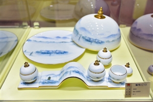国宴用瓷“西湖韵”
