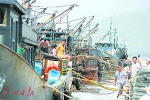 调皮 玛娃 昨晚汕尾登陆 路线多变走走停停