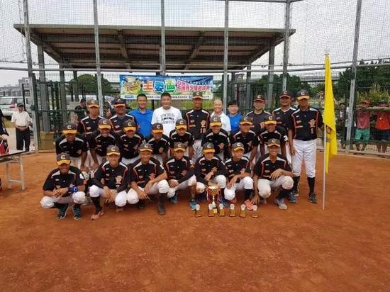 新北市二重国中棒球队