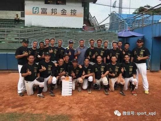 新竹市成德高中棒球队