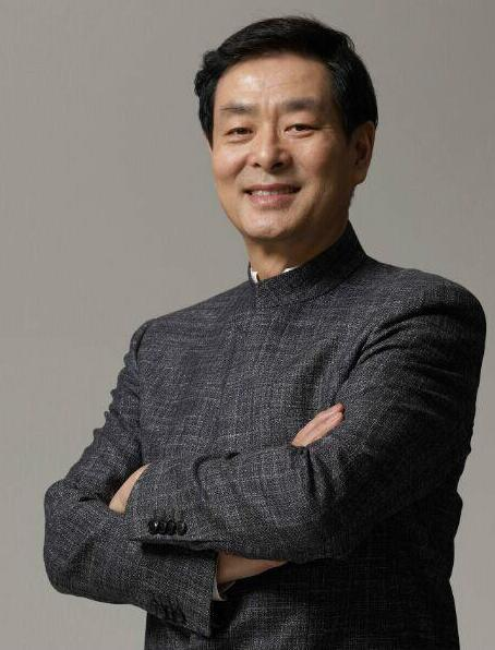 福田文化顾问：濮存晰