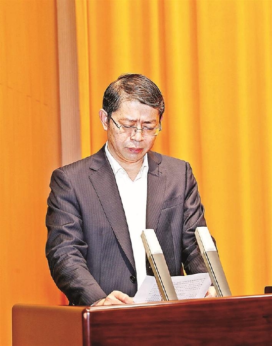 马田街道党工委书记黄仕栋。
