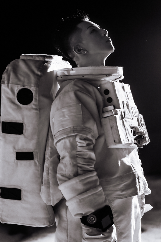 欢迎到纽约英文 37fd-hyvnhqp7141467.png