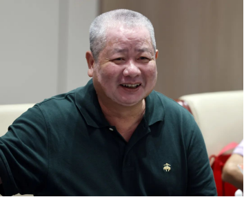 张跃仑，原罗湖区委常委、统战部部长