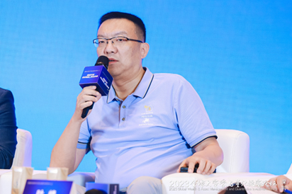 图为杜永忠