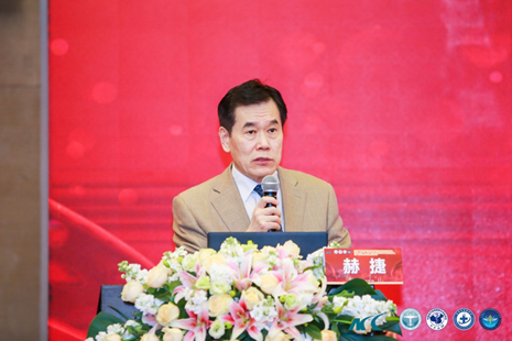 △国家癌症中心主任赫捷院士作为大会名誉主席发表致辞