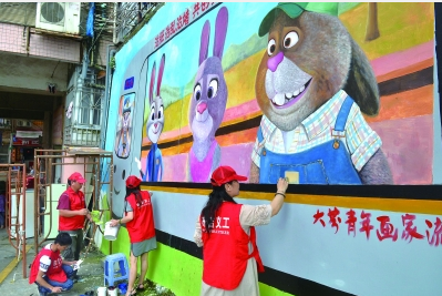 大芬画家志愿参与布吉街道美化工程