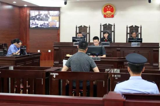 未获执业资格非法行医被处罚再度行医被判刑