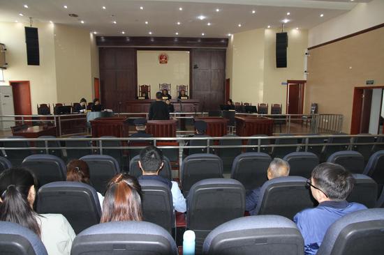 夹江法院审理县监察委员会侦办的首例贪污案