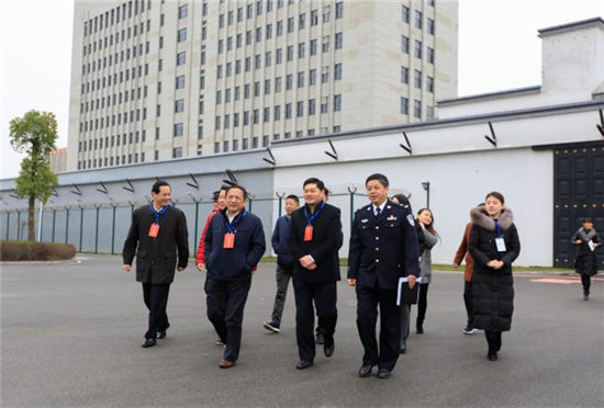 合肥市关工委赴市义城监狱开展帮扶帮教活动
